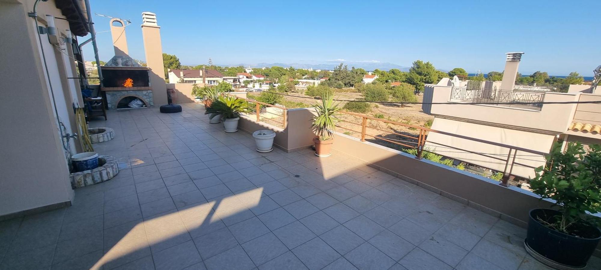 1 Bedroom Apartment Close To The Sea Артемида Екстериор снимка